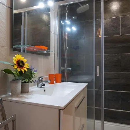 Castle Harbour 6 Апартаменты *