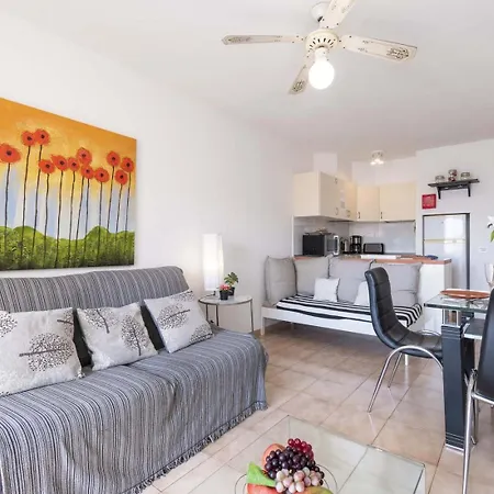 Апартаменты Castle Harbour 6 Guincho (Tenerife)