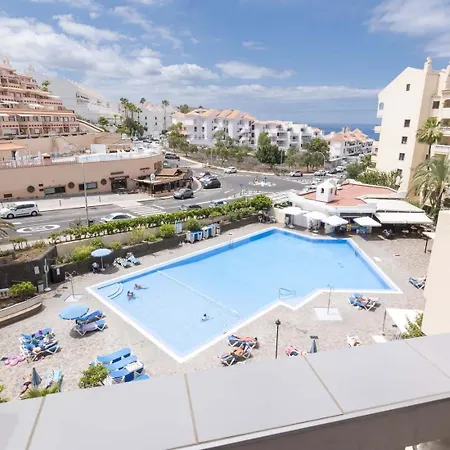 Апартаменты Castle Harbour 6